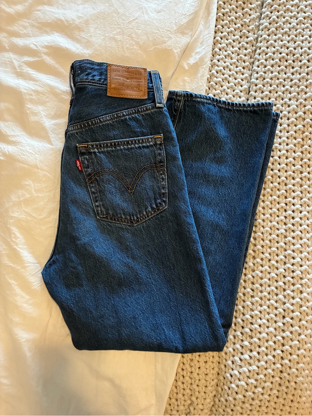 Levi's Women’s Ribcage Straight Jeans